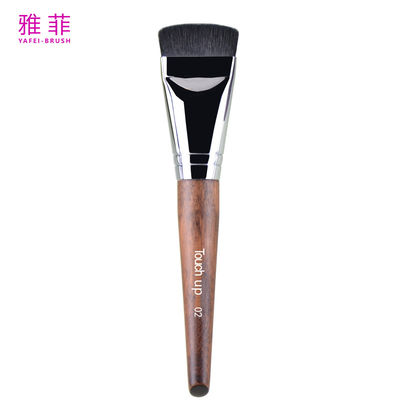 購入 トゥッチアップ 02 ファンデーションブラシ 合成ヘア 銅 プロフェッショナル フラット フェイスメイクブラシ オンライン製造