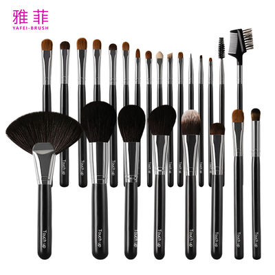 151A43224 24PCS プロフェッショナルOEM ODM メイクアップブラシセット メイクアップバッグ付き 動物毛 工場 オーダーメイド