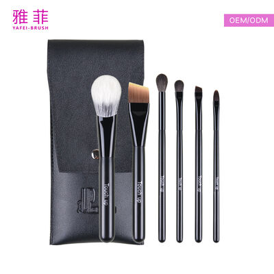 Medium Tongue-Shaped Classic Sable Hair Blending Brush, OEM/ODM Services Available-Product Code: Y12